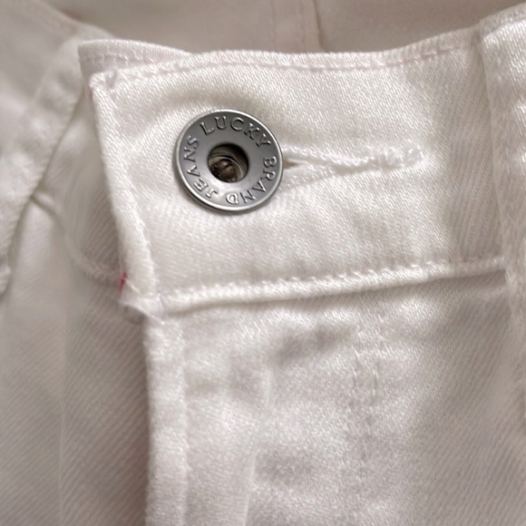 LUCKY BRAND ‘Charlie Skinny’ White Jeans - Picture 13 of 13